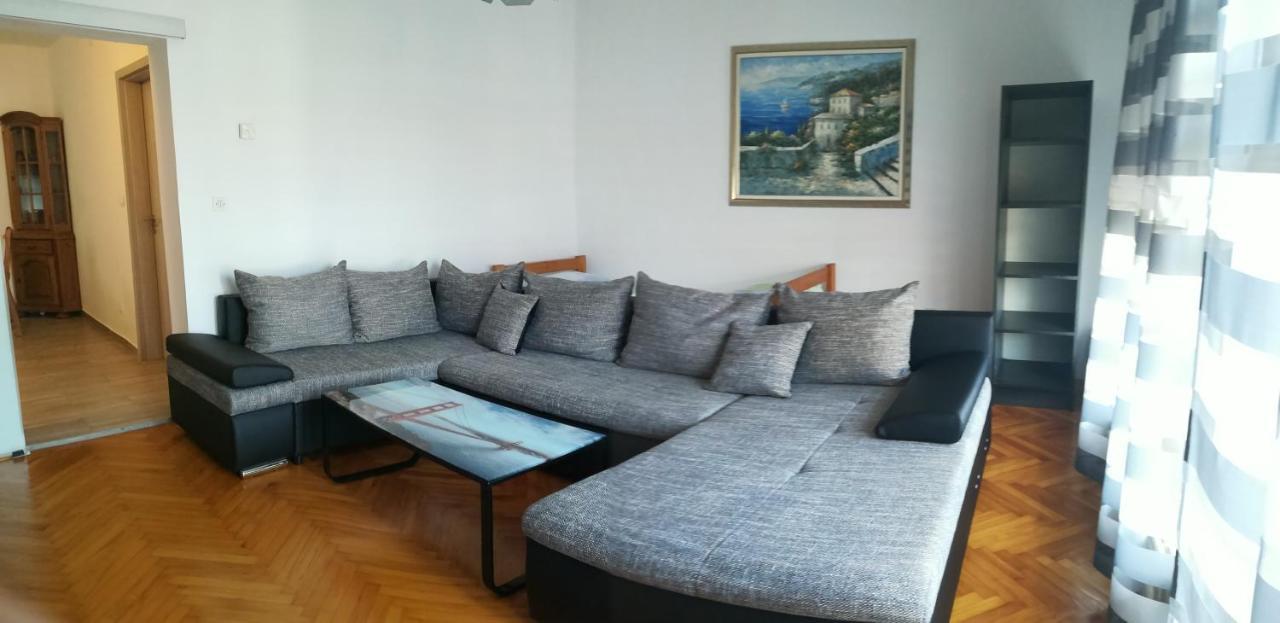 Apartmani Katerina Пула Экстерьер фото